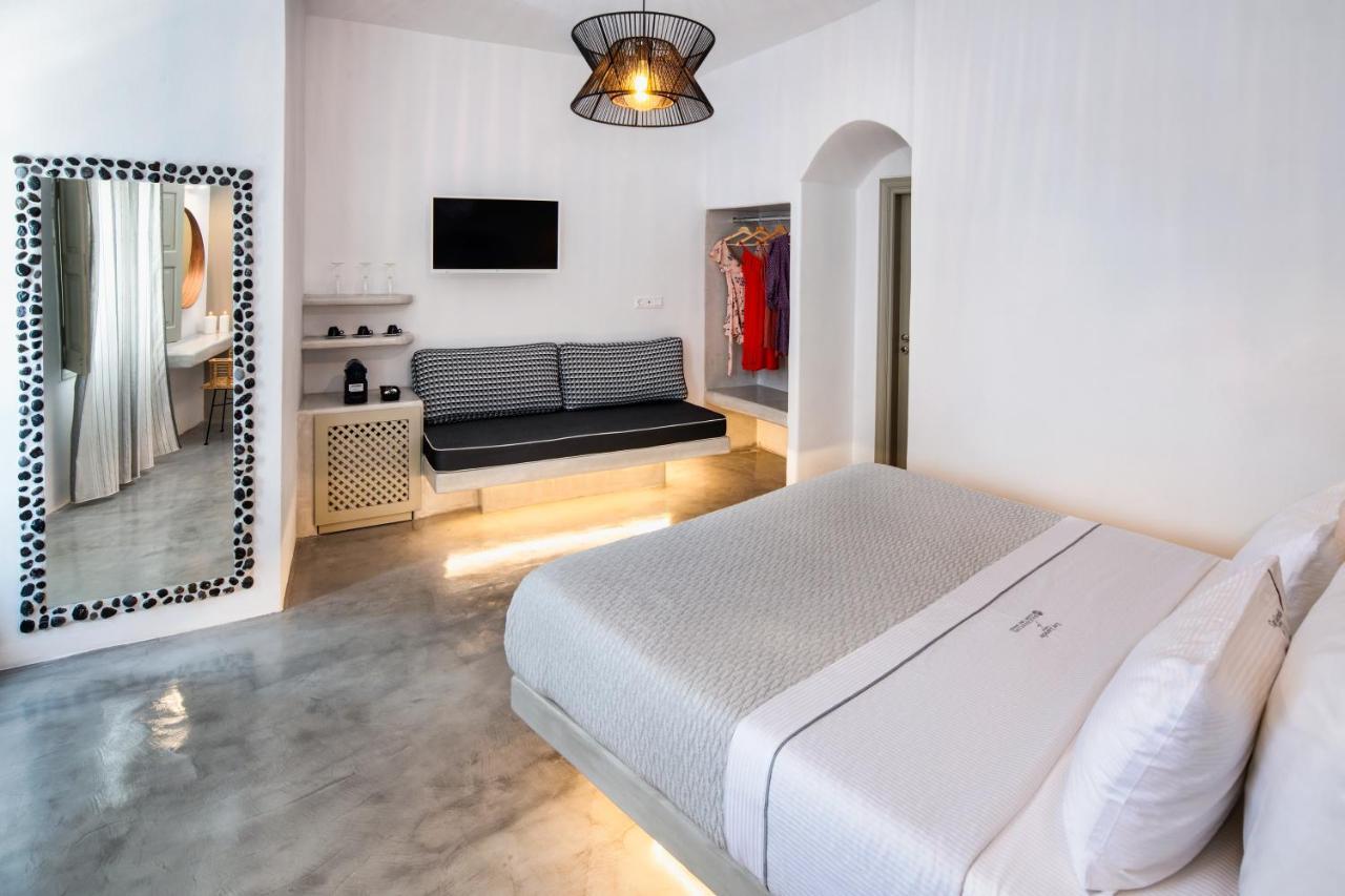 Kaleidoscope Oia Suites Bagian luar foto