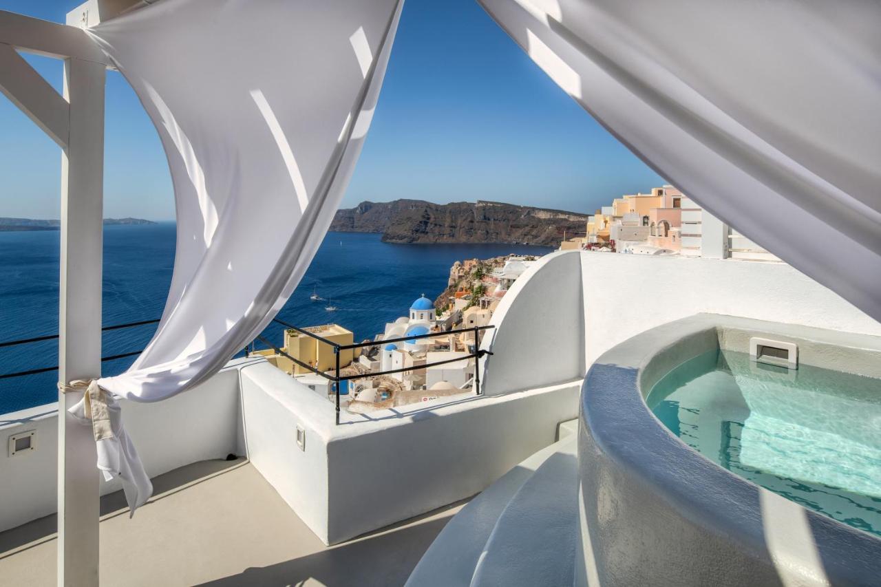 Kaleidoscope Oia Suites Bagian luar foto